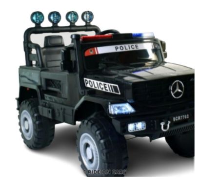 صورة جيب مرسيدس شرطة